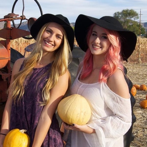 Black wool floppy hat - Picture 5 of 5